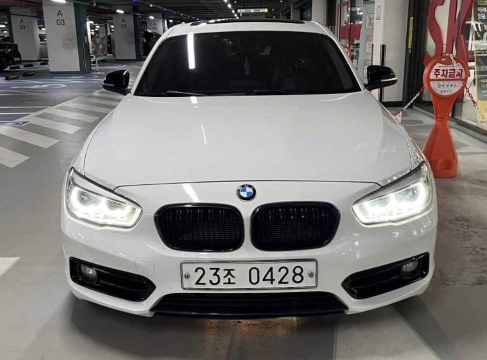 BMW 1시리즈 118d 스포츠 사진 2