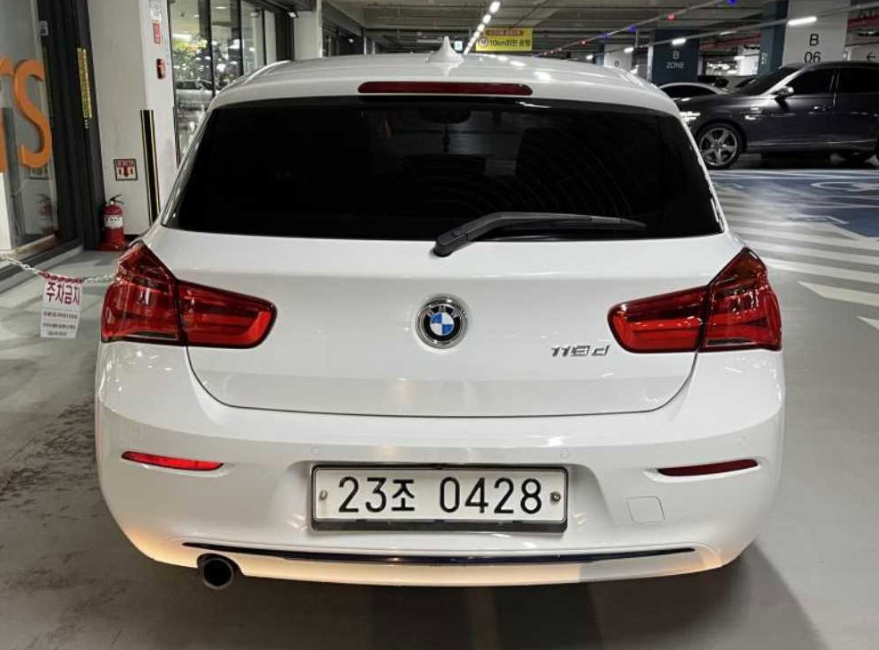BMW 1시리즈 118d 스포츠 사진 5