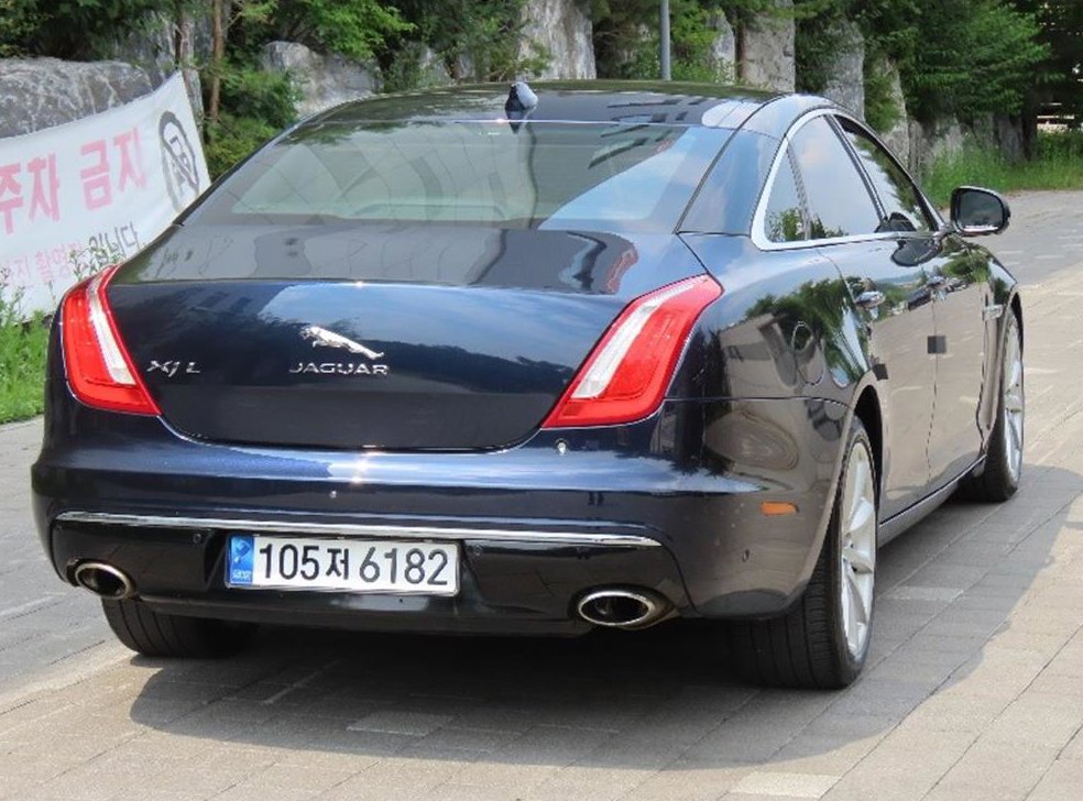 재규어 XJ 3.0D 사진 3