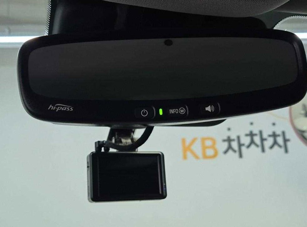 쉐보레 트레일블레이저 2WD 1.3 터보 가솔린 프리미어 사진 16
