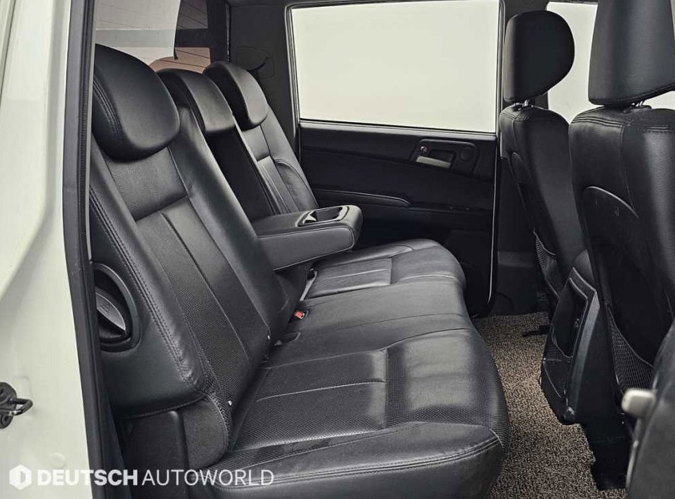 KG모빌리티(쌍용)  코란도 CX7(4WD) 사진 12