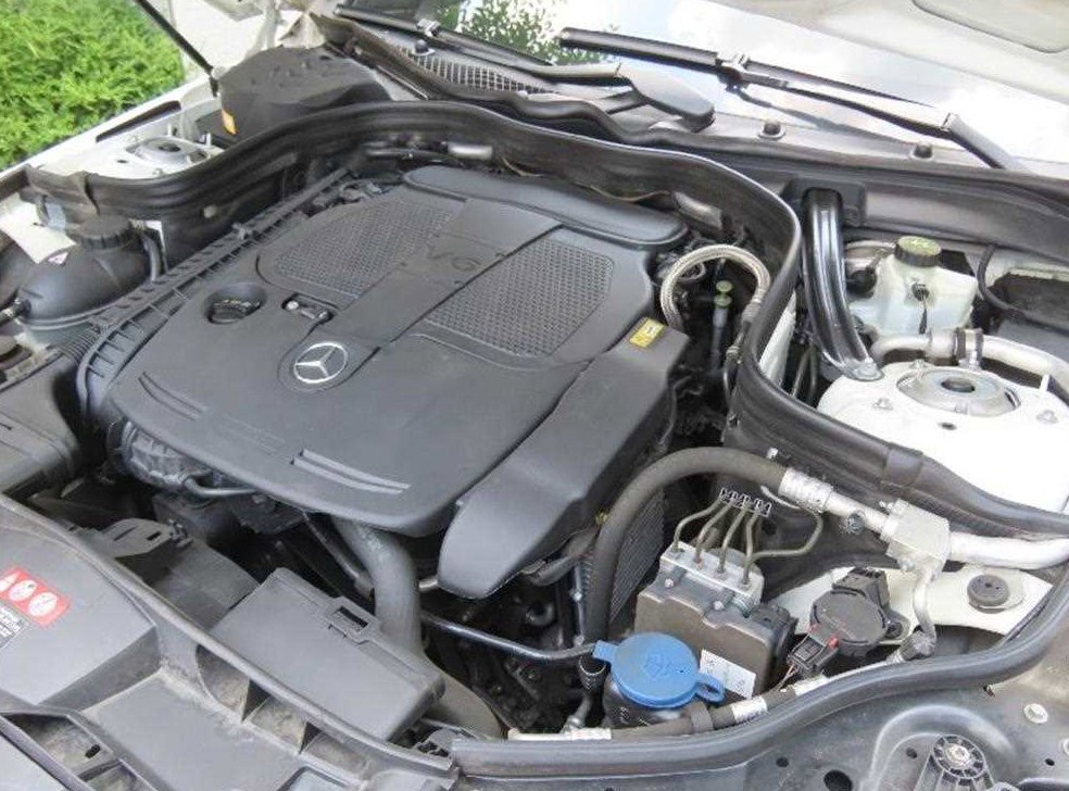 벤츠 E 클래스 E300 4MATIC 아방가르드 사진 20