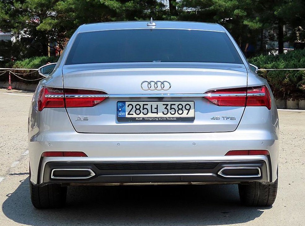아우디 A6 45 TFSI 사진 4