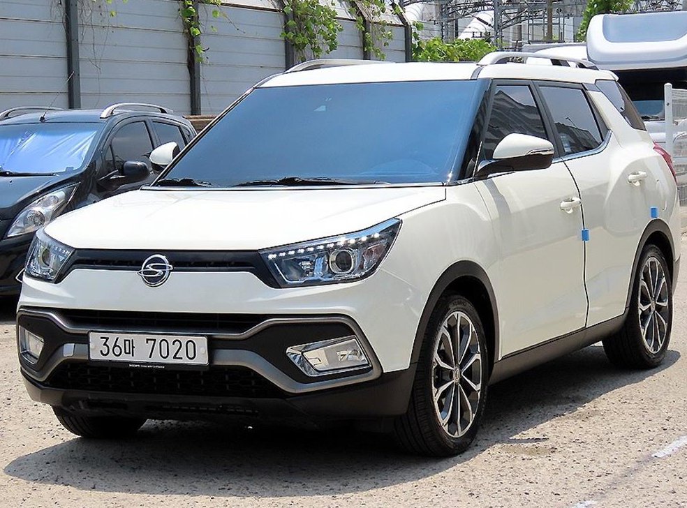 KG모빌리티(쌍용)  티볼리 2WD 가솔린 1.6 RX 사진 2