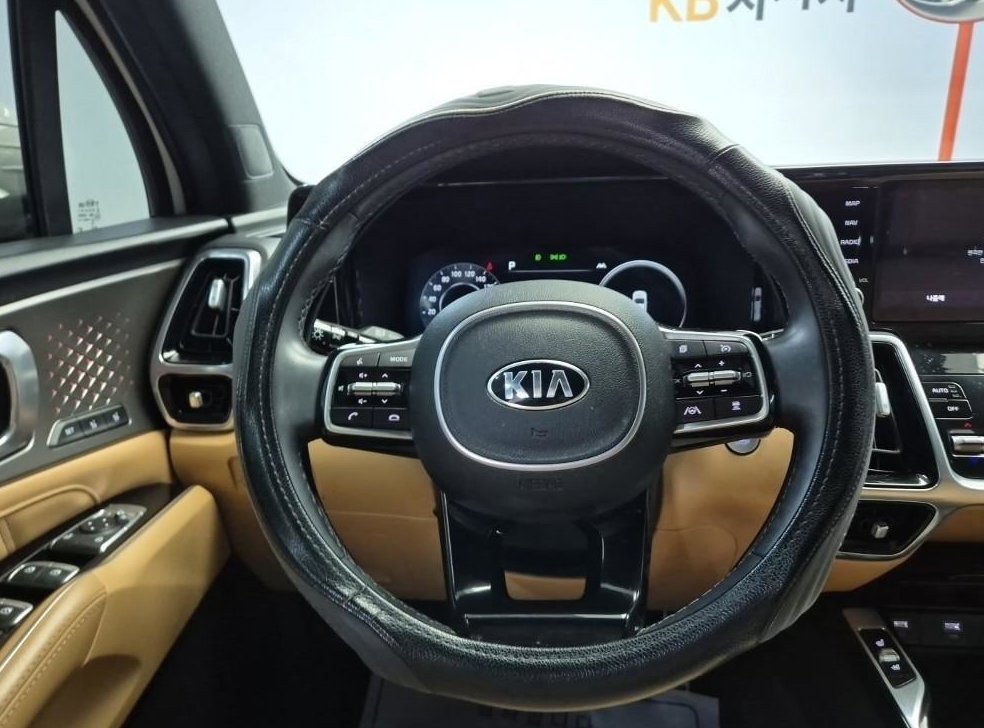 기아 쏘렌토 디젤 2.2 4WD 시그니처 사진 9