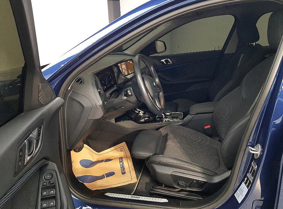 BMW 1시리즈 120i 스포츠 사진 8