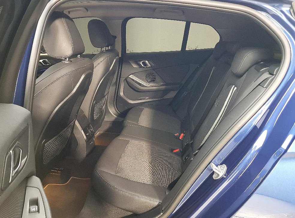 BMW 1시리즈 120i 스포츠 사진 9