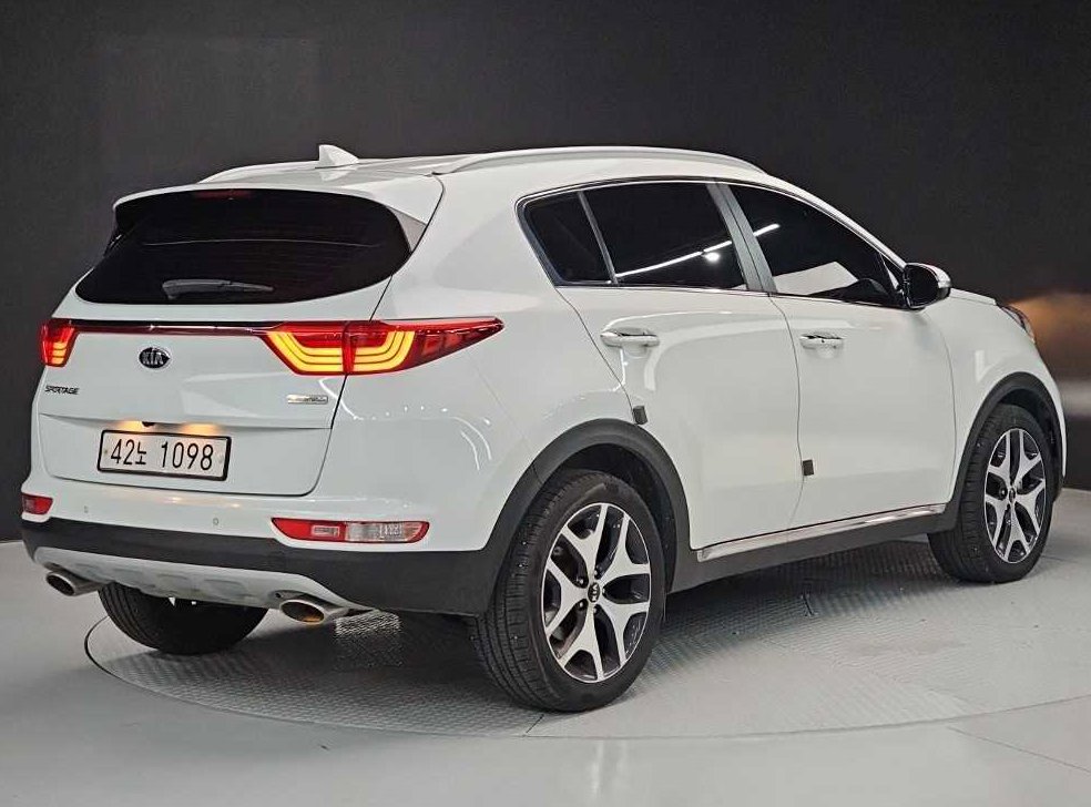 기아 스포티지 디젤 2.0 2WD 프레스티지 사진 4
