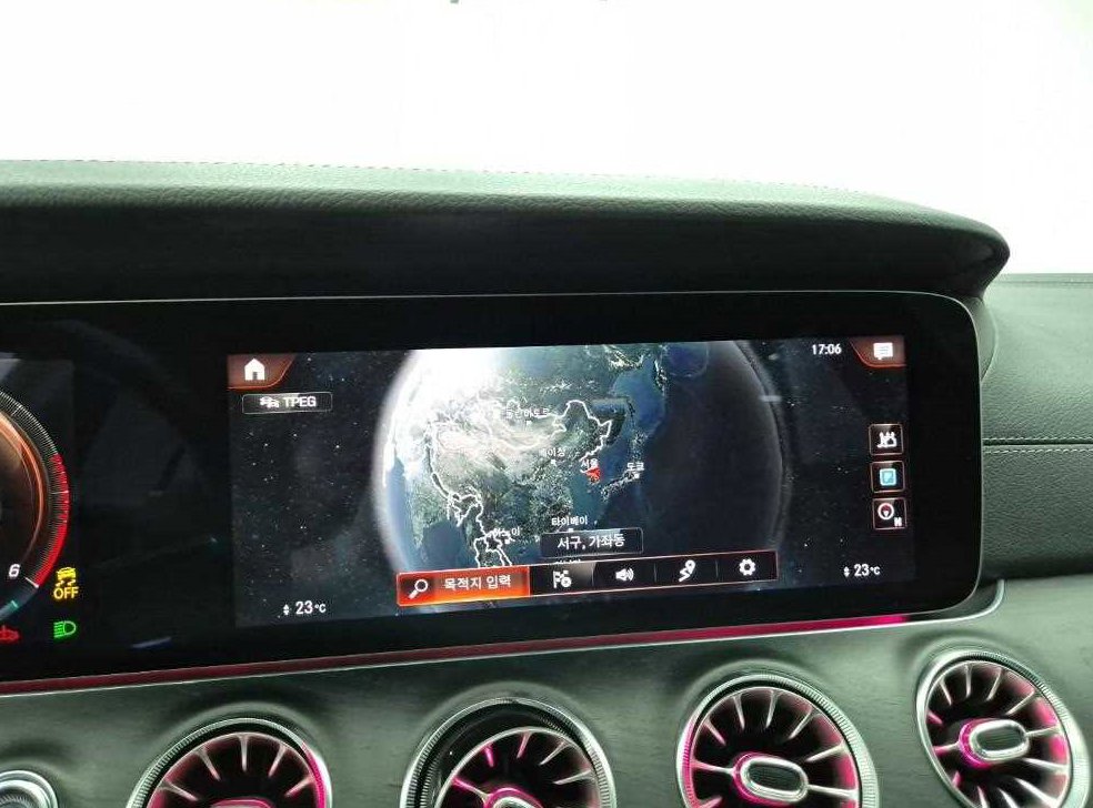 벤츠 CLS 클래스 CLS 300d 4MATIC 사진 14