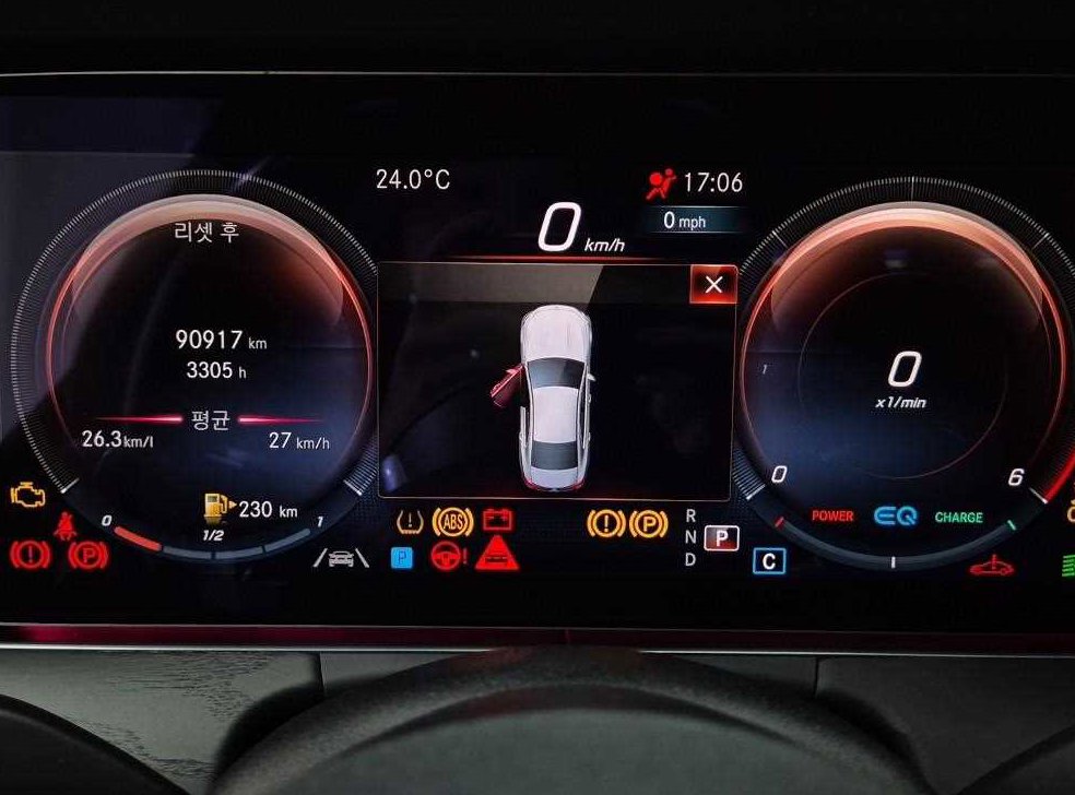 벤츠 CLS 클래스 CLS 300d 4MATIC 사진 6