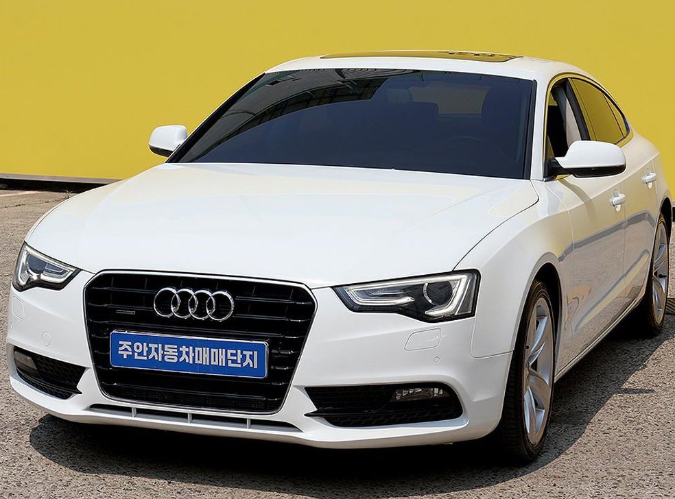 아우디 A5 35 TDI 콰트로 스포츠백 사진 2