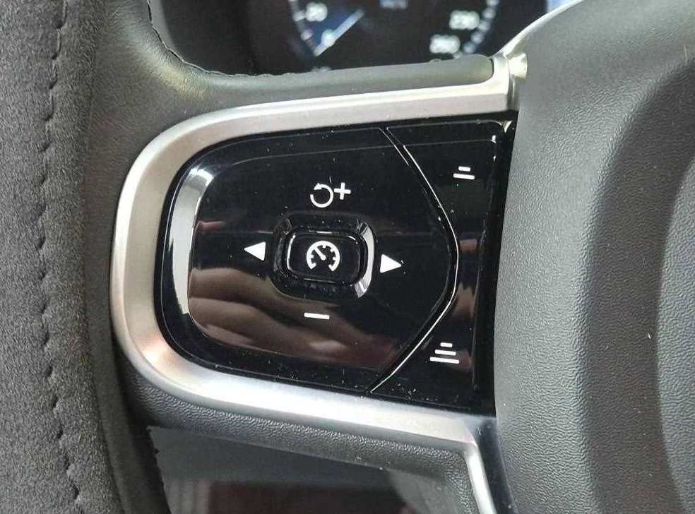 볼보 V60 2.0 B5 프로 AWD 사진 16