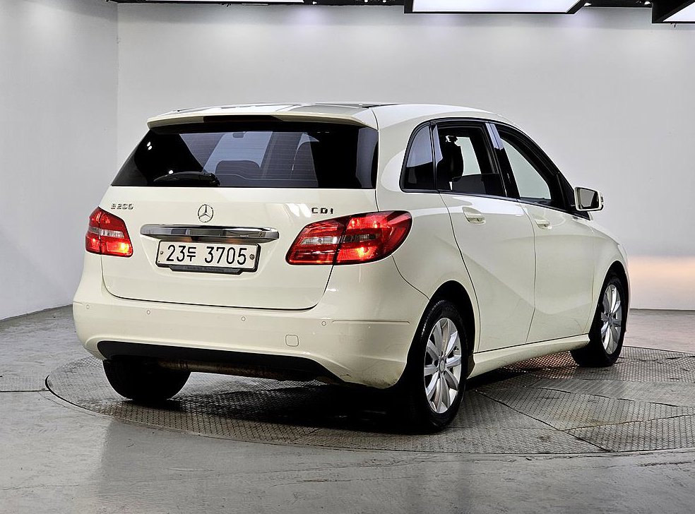 벤츠 B 클래스 (MY B) B200 CDI 블루이피션시 사진 4