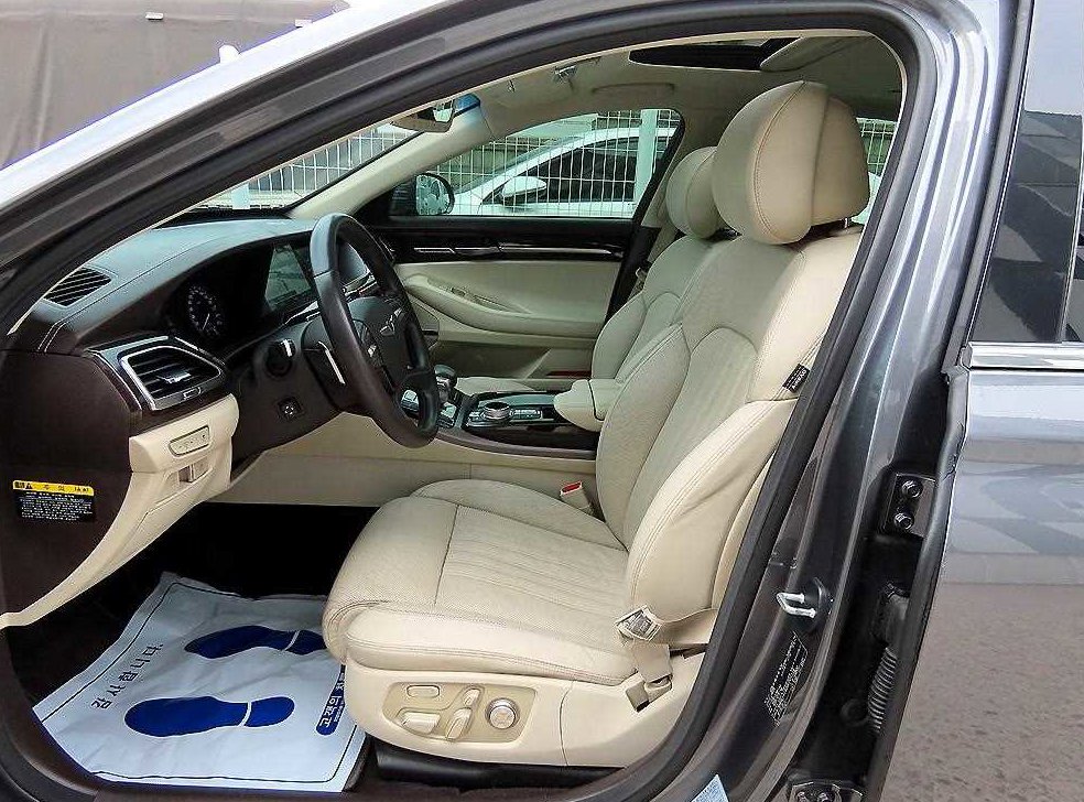 제네시스 EQ900 3.3 T-GDI AWD