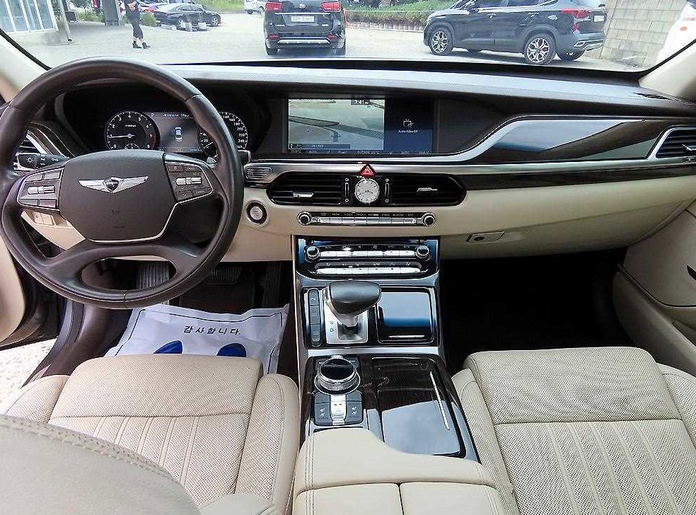 제네시스 EQ900 3.3 T-GDI AWD 사진 6