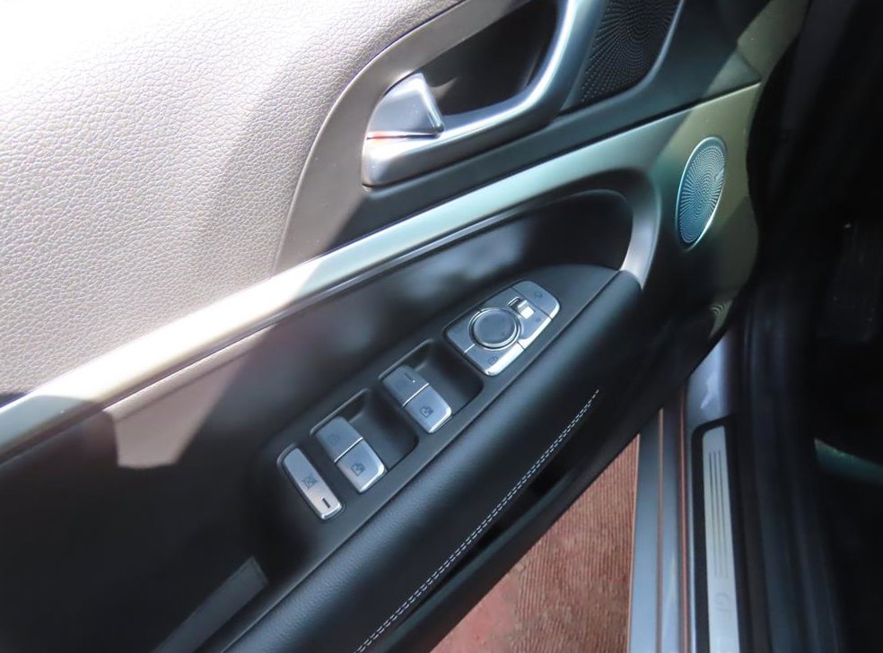 제네시스 G70 가솔린 2.5T 2WD 사진 15