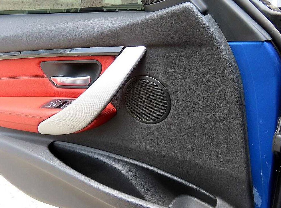 BMW 3시리즈 330i M 스포츠 사진 12