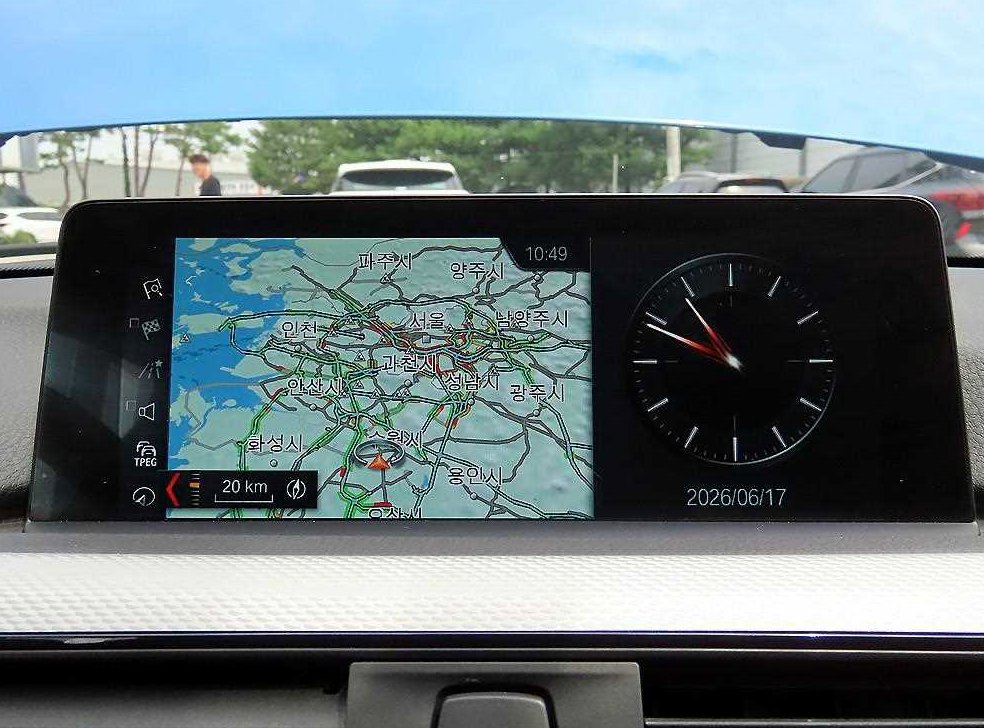 BMW 3시리즈 330i M 스포츠 사진 14