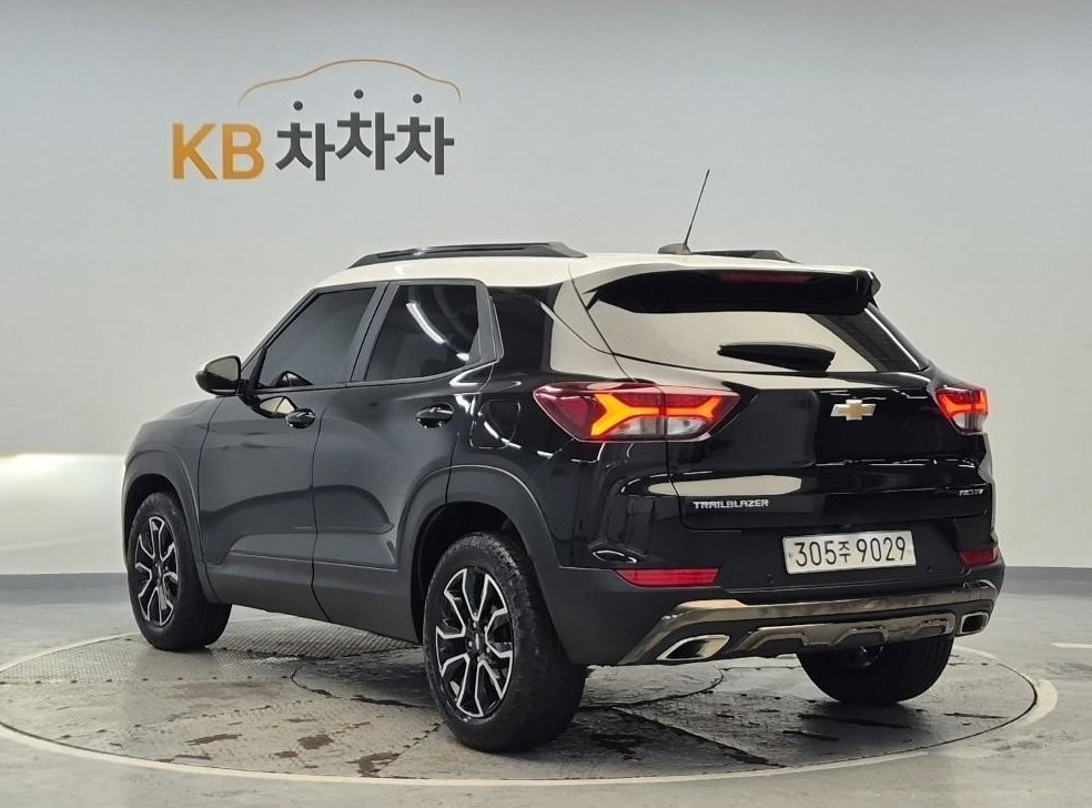 쉐보레 트레일블레이저 2WD 1.3 터보 가솔린 액티브 사진 4