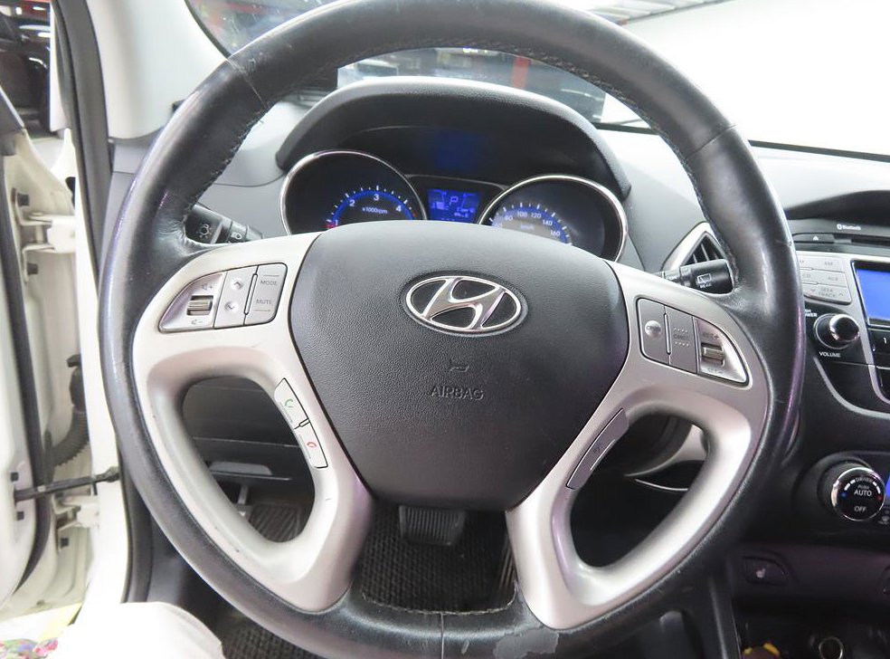 현대 투싼 2WD VGT X20 사진 8
