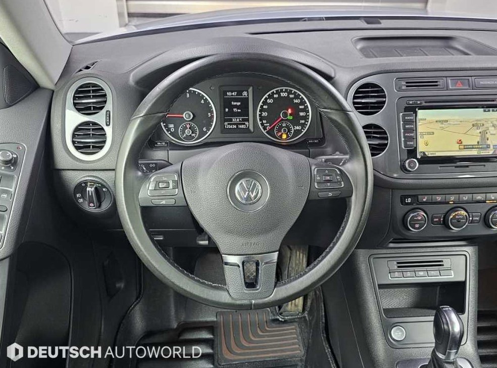 폭스바겐 티구안 2.0 TDI 프리미엄 사진 13