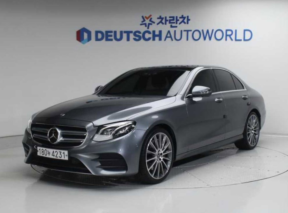 벤츠 E 클래스 E350 4MATIC AMG LINE