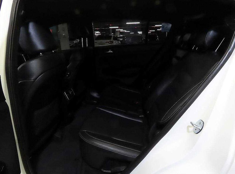 기아 스포티지 2.0 디젤 2WD 사진 7