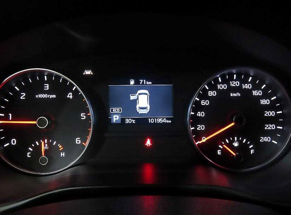 기아 스포티지 2.0 디젤 2WD 사진 9