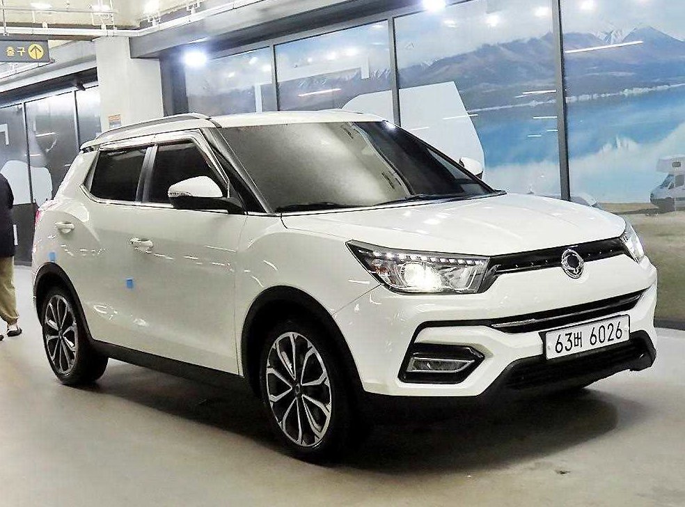 KG모빌리티(쌍용)  티볼리 2WD 가솔린 VX