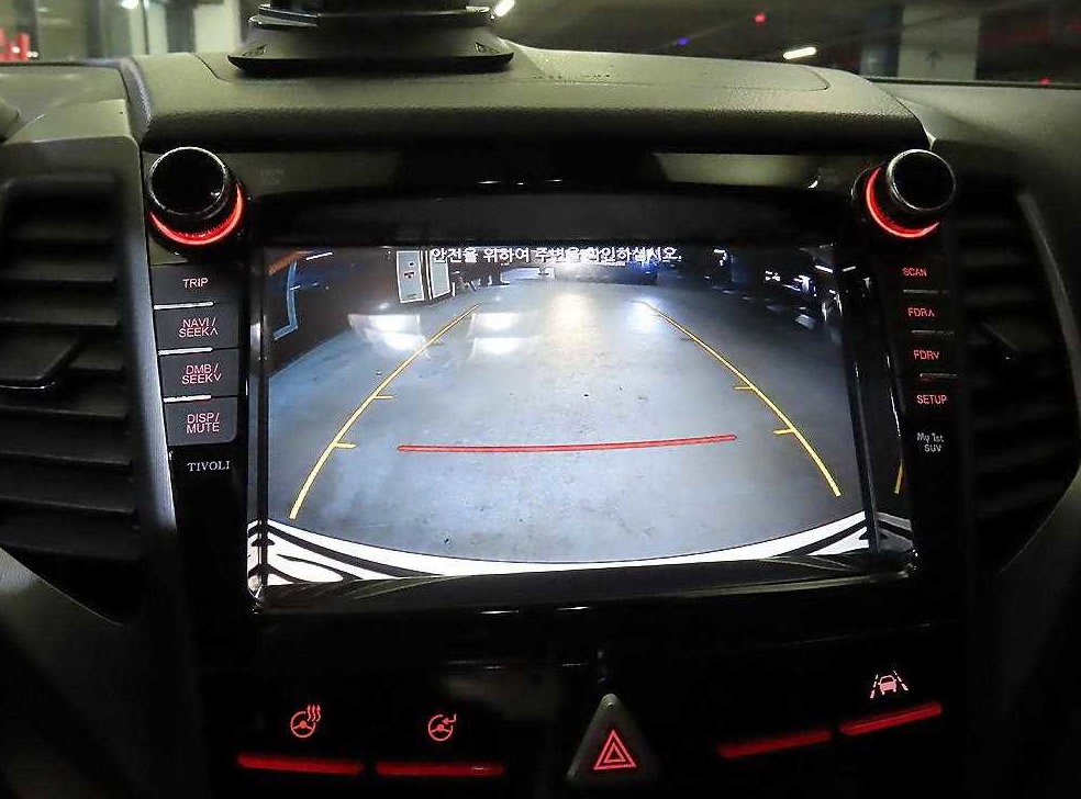 KG모빌리티(쌍용)  티볼리 2WD 가솔린 VX 사진 13