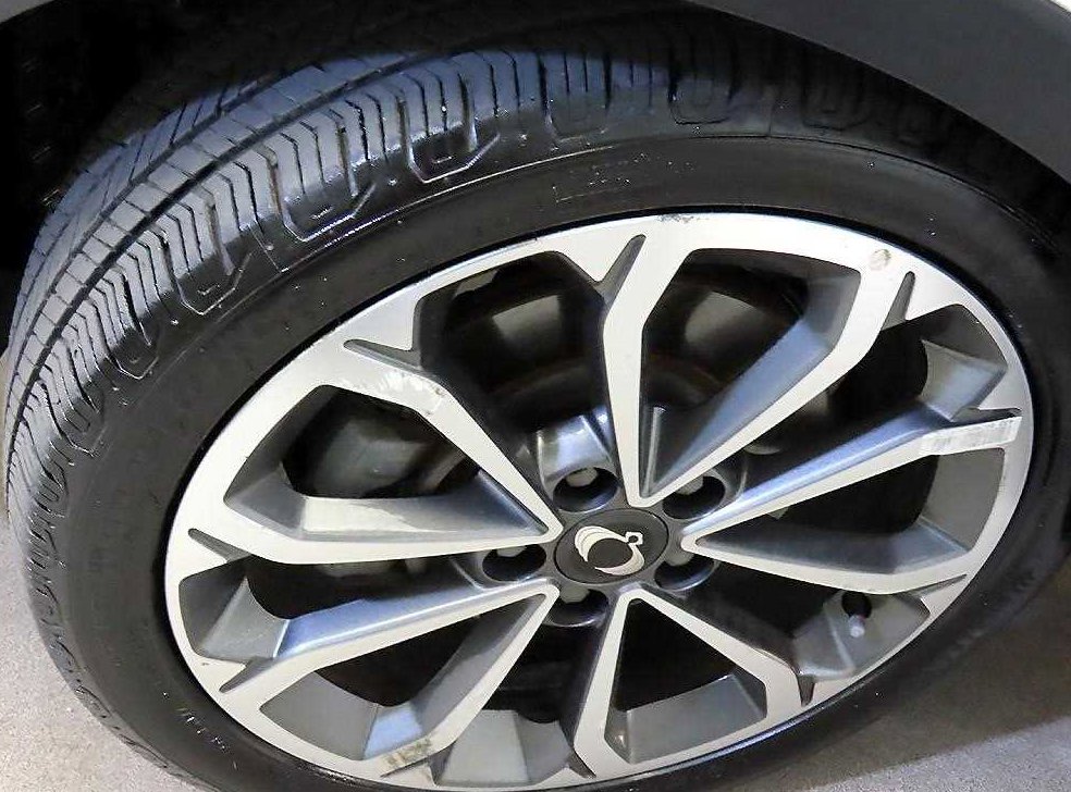 KG모빌리티(쌍용)  티볼리 2WD 가솔린 VX 사진 19