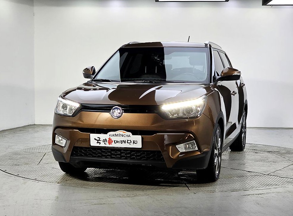 KG모빌리티(쌍용)  티볼리 가솔린 2WD 1.6 LX 사진 2