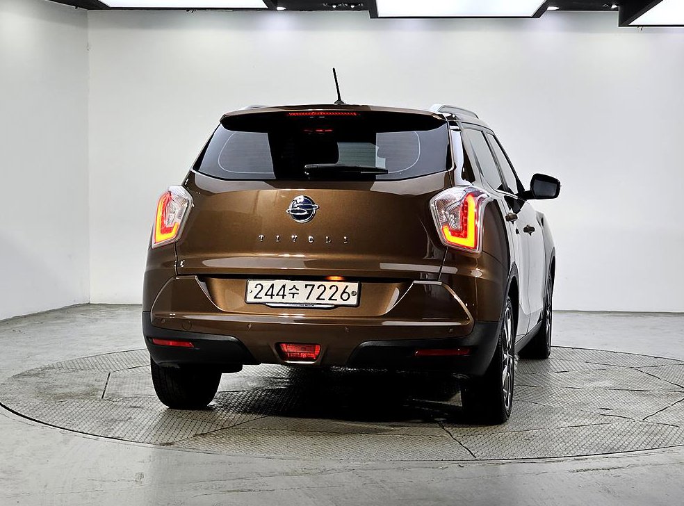 KG모빌리티(쌍용)  티볼리 가솔린 2WD 1.6 LX 사진 3