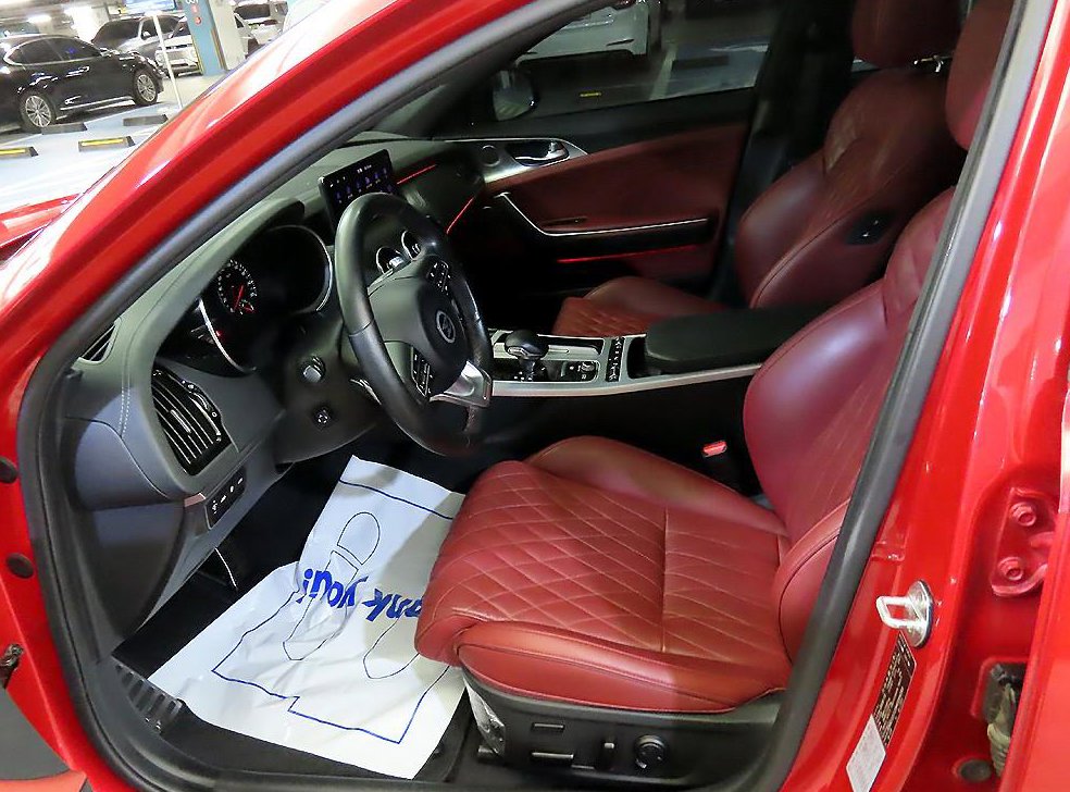 기아 스팅어 AWD 3.3 GT 마스터즈 터보 패키지 사진 6