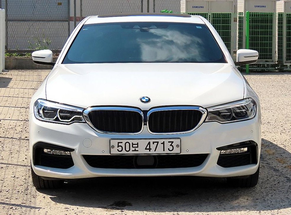 BMW 5시리즈 530i xDrive M 스포츠 플러스