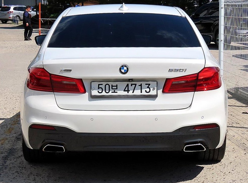 BMW 5시리즈 530i xDrive M 스포츠 플러스 사진 4