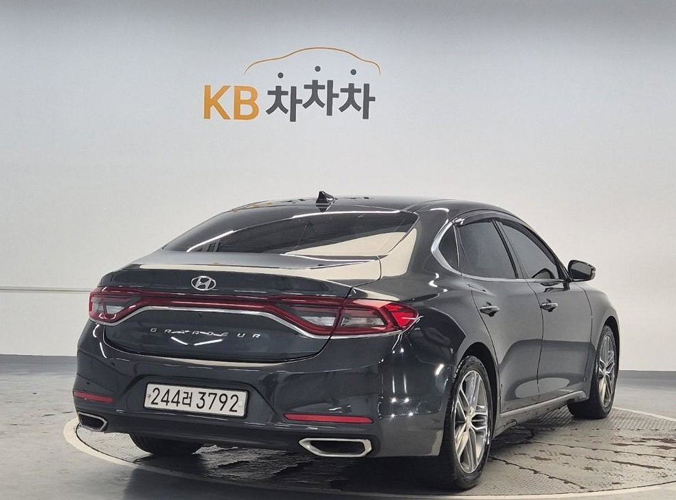 현대 그랜저 3.0 LPI 익스클루시브(렌터카) 사진 3
