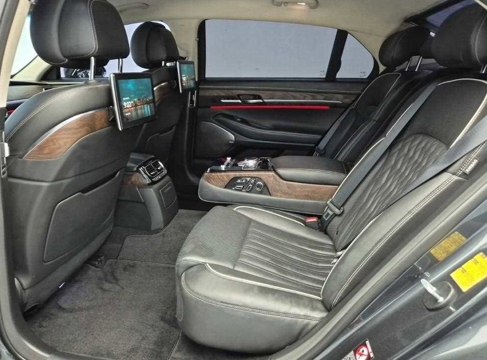 제네시스 G90 3.8 GDI AWD 사진 12