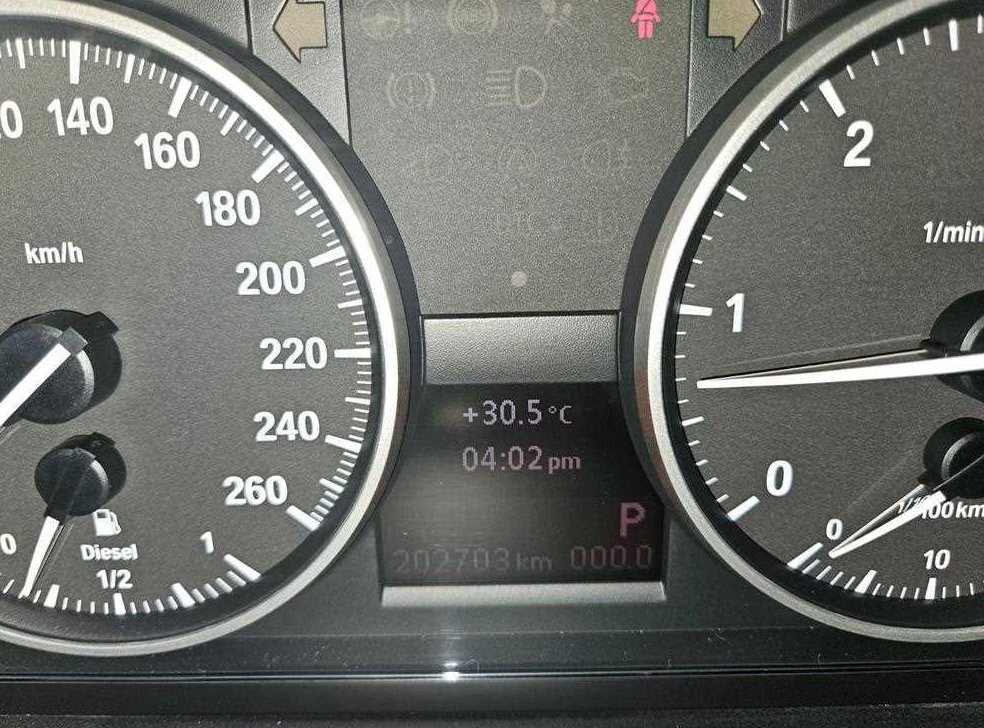BMW 3시리즈 320d 세단 M 스포츠 사진 9