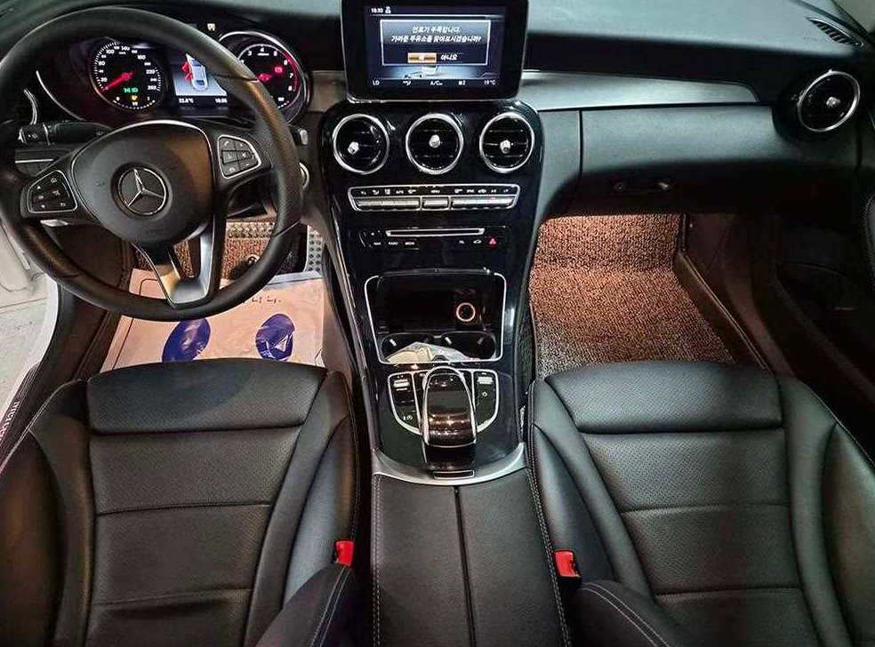 벤츠 C 클래스 C200 아방가르드 사진 10