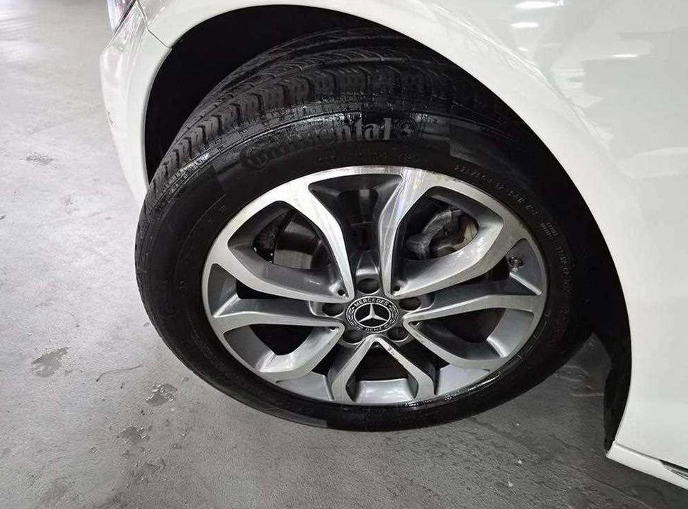 벤츠 C 클래스 C200 아방가르드 사진 20