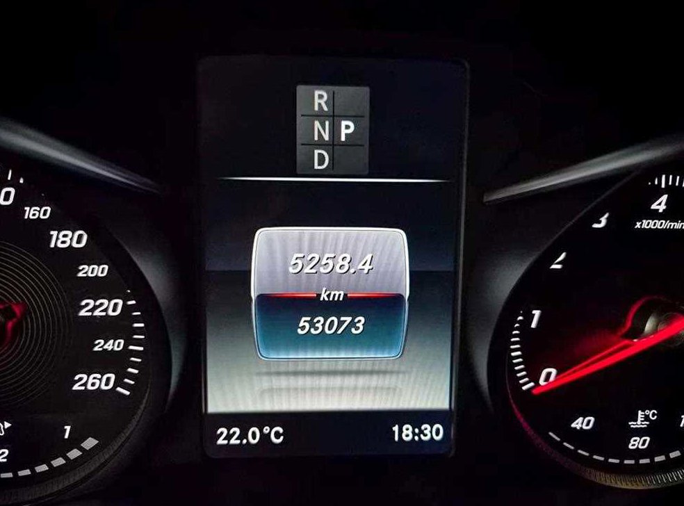 벤츠 C 클래스 C200 아방가르드 사진 9