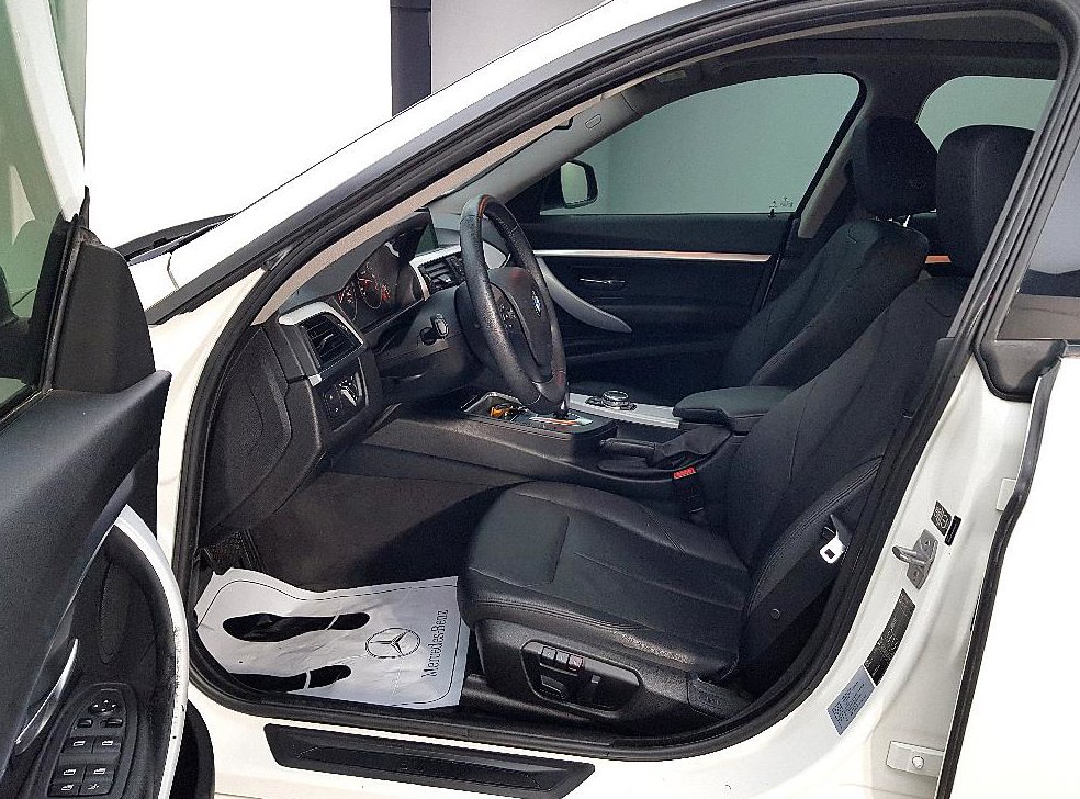 BMW 그란투리스모 GT 320D 사진 8