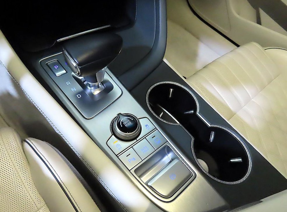 제네시스 G70 3.3T 스포츠 AWD 사진 12