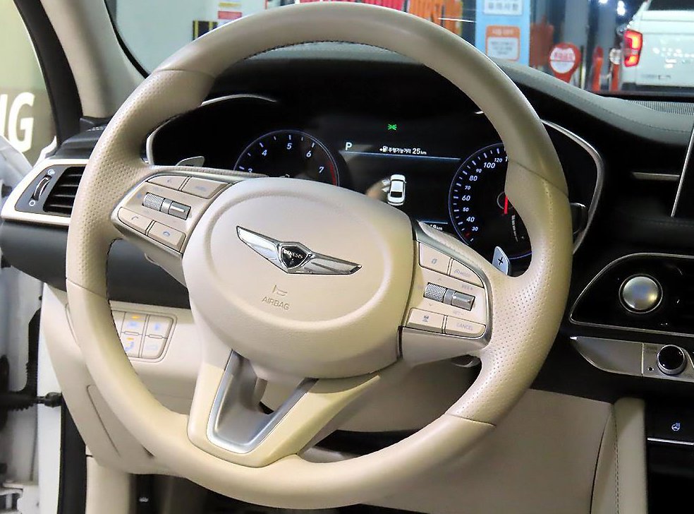 제네시스 G70 3.3T 스포츠 AWD 사진 8