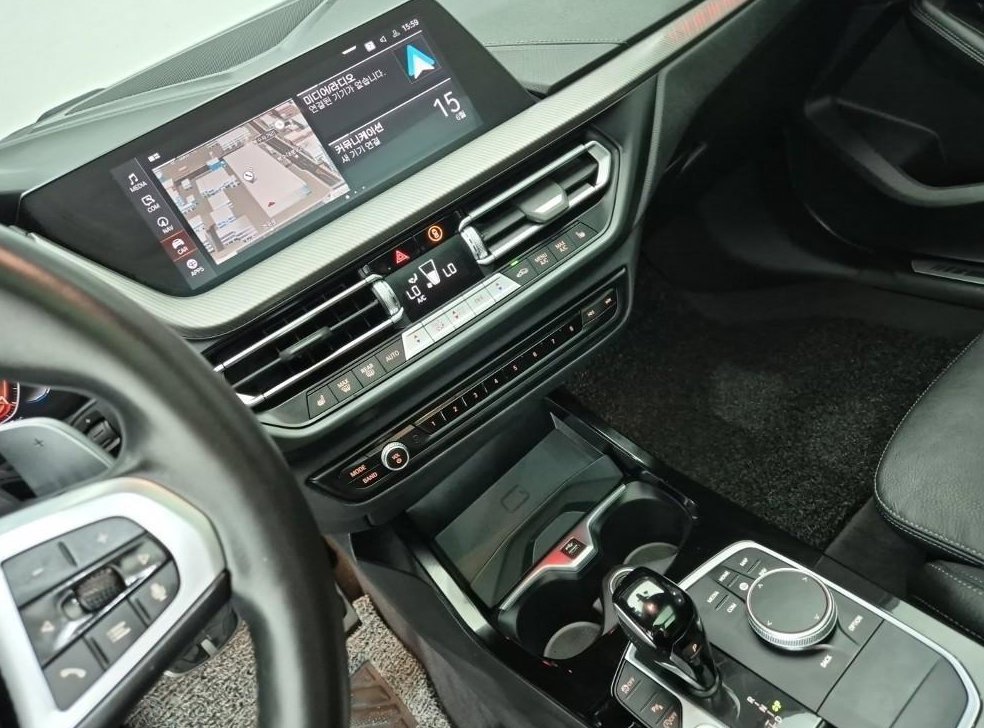 BMW 2시리즈 220i 그란쿠페 M스포츠 사진 10