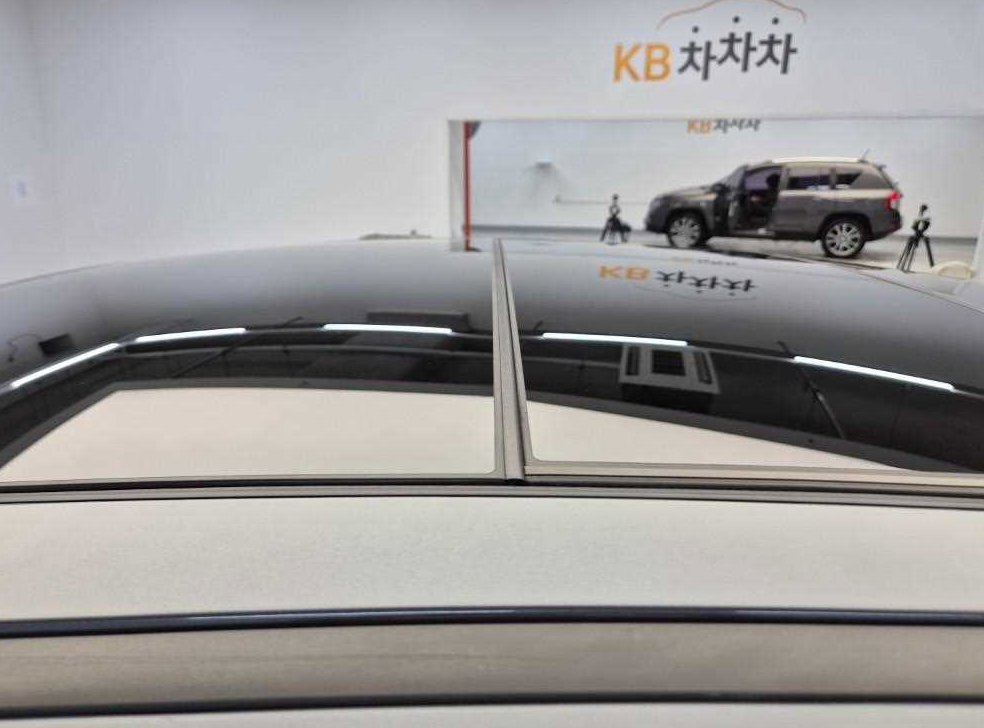 BMW 2시리즈 220d 어드밴티지 사진 13