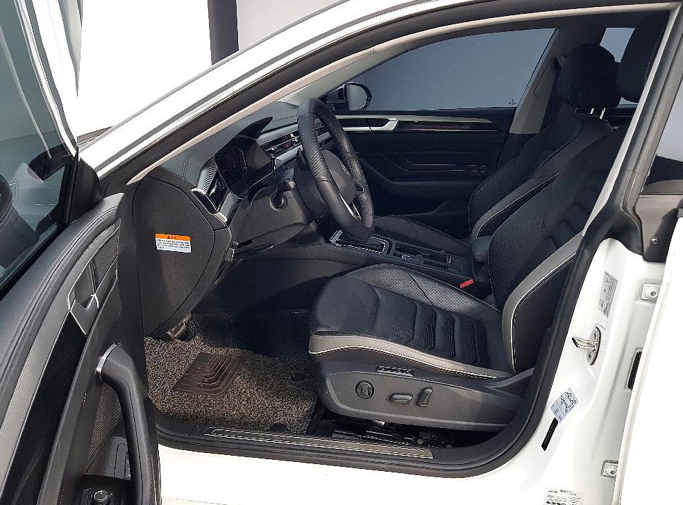폭스바겐 아테온 2.0 TDI 프레스티지 사진 8