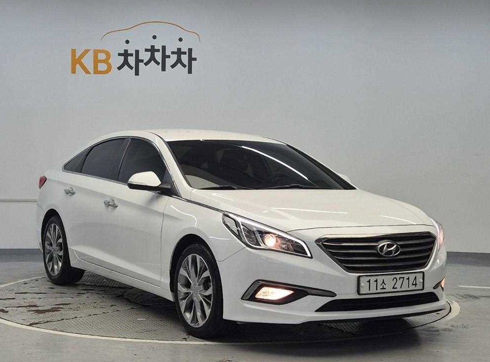 현대 쏘나타 2.0 스마트 사진 4
