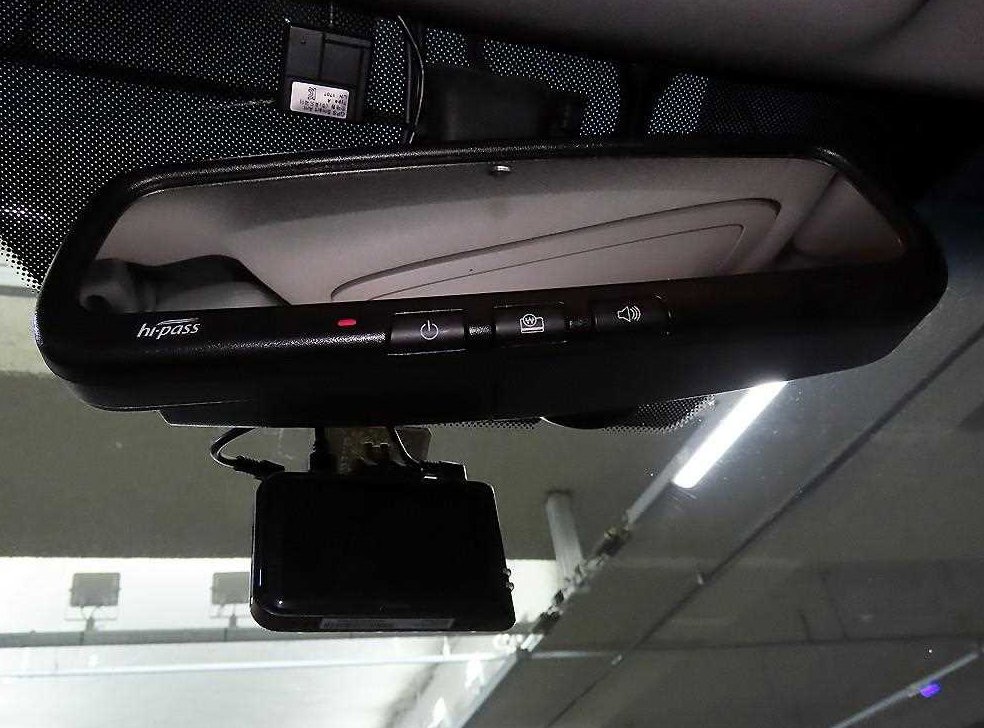KG모빌리티(쌍용)  티볼리 가솔린 2WD 1.6 LX 사진 17
